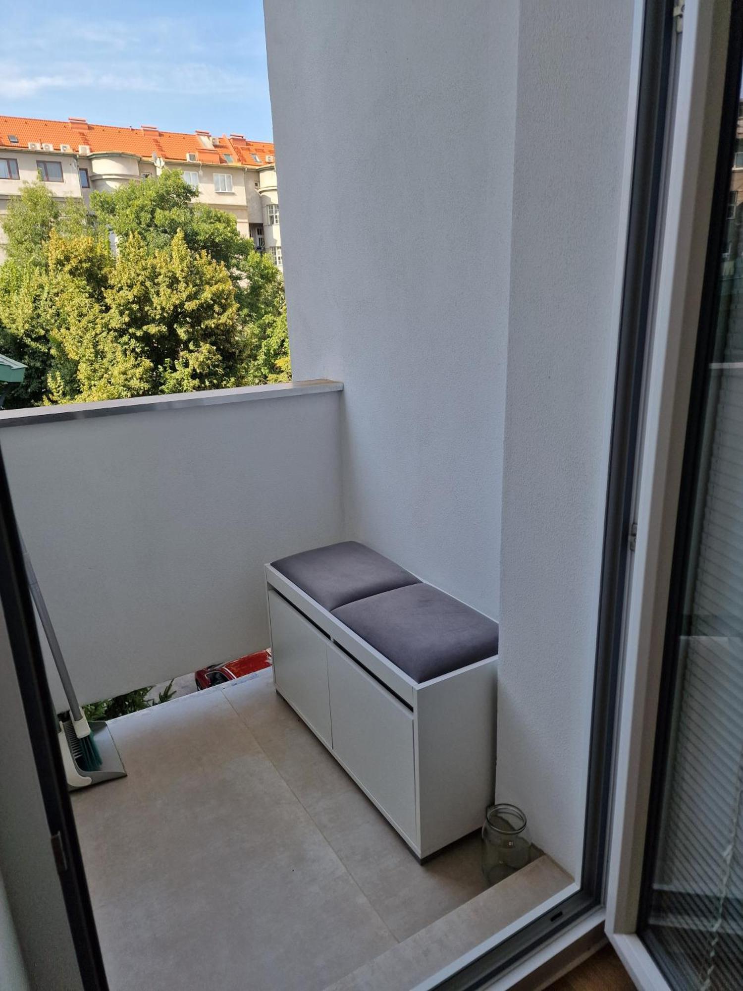 Old Town Apartment - 2 Bedrooms Bratislava Ngoại thất bức ảnh