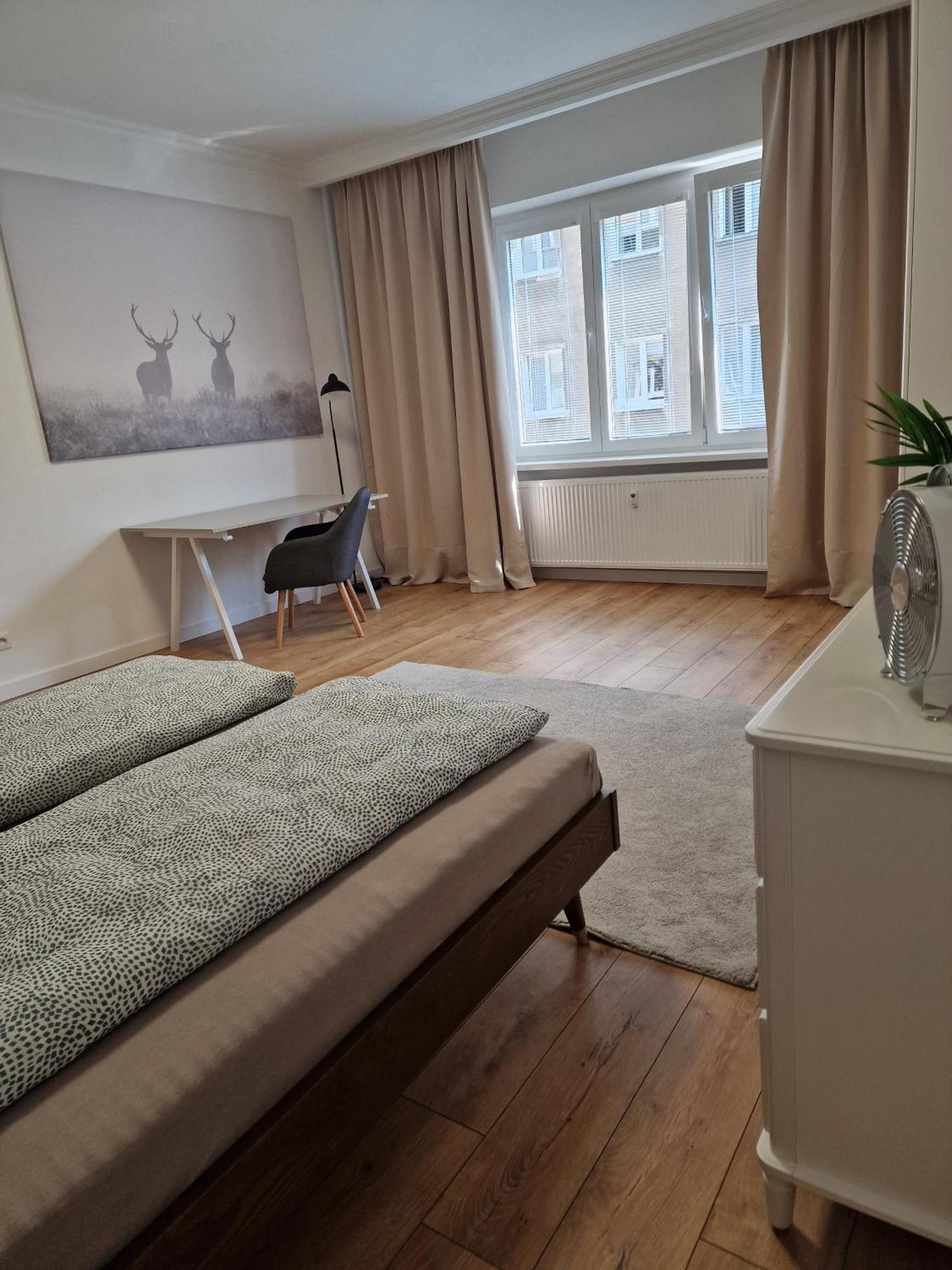Old Town Apartment - 2 Bedrooms Bratislava Ngoại thất bức ảnh