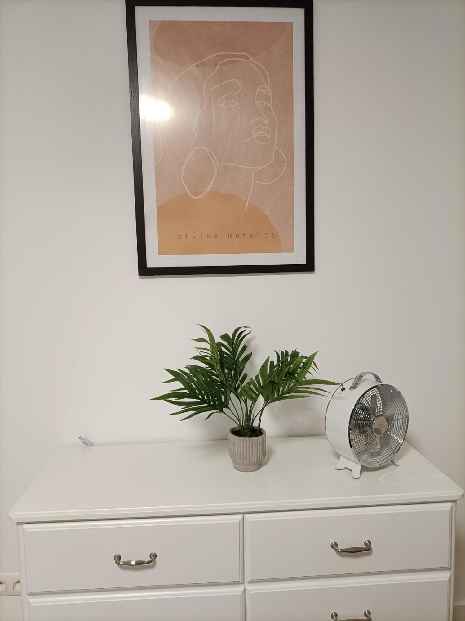 Old Town Apartment - 2 Bedrooms Bratislava Ngoại thất bức ảnh